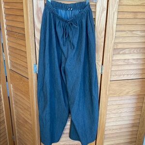 Zara Charcoal Gray Textured Pants